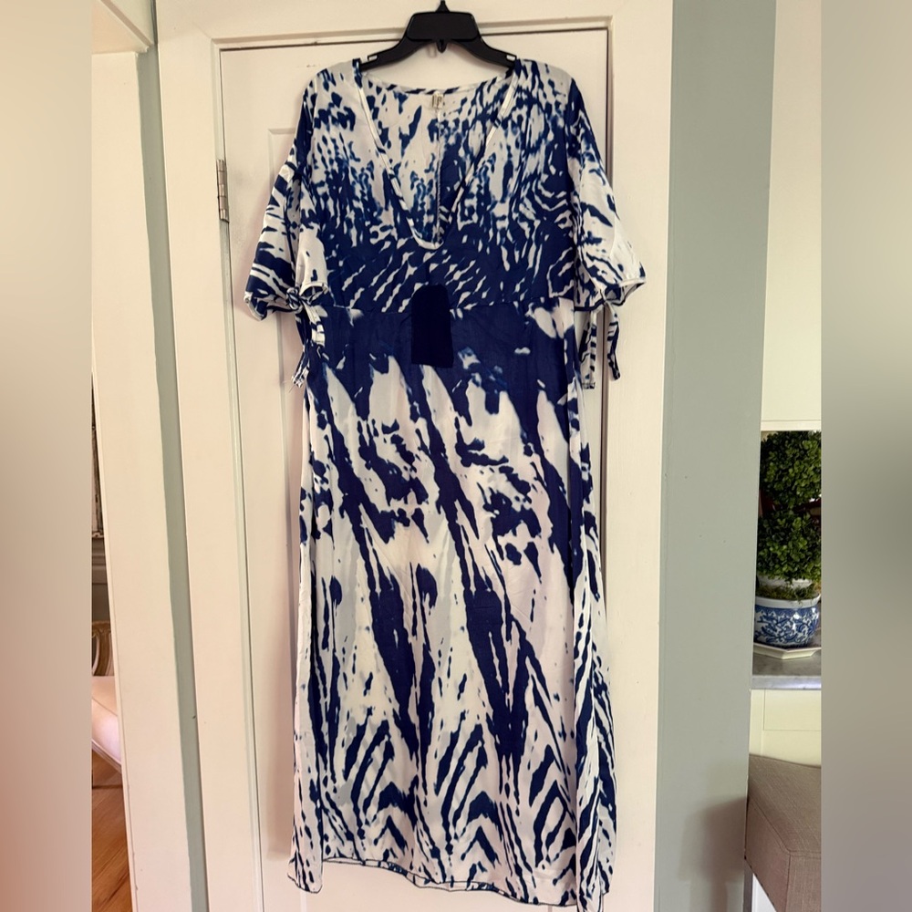 Lounge Kaftan Blue and White Tie-Dyed XL